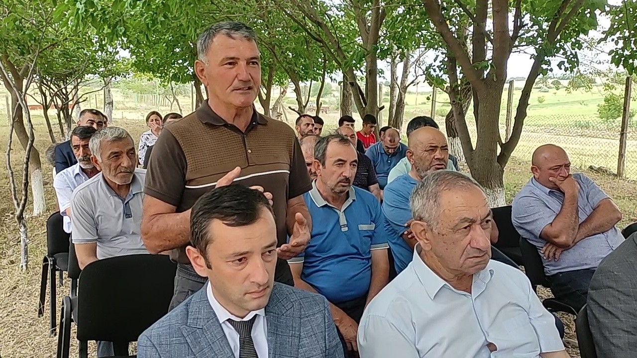 Seymur Orucov vətəndaşların səyyar qəbullarını davam etdirir - FOTOLAR